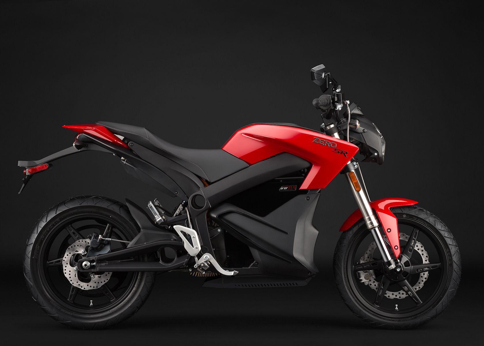 Essai d'une moto électrique par Uto Moto, la SR 2015